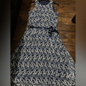 TAHARI blue floral embroided high low